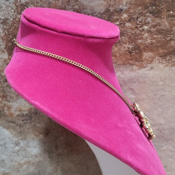 Vintage Clustered Floral Pendant Necklace Gold Tone - Picture 12 of 14